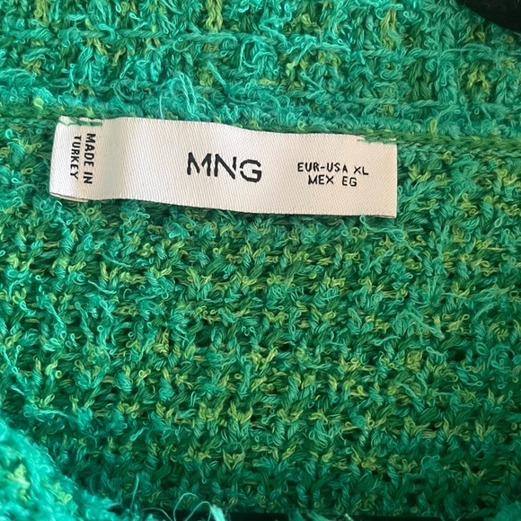 MNG- Gorgeous Green Blazer by MNG in excellent condition size XL - Picture 2 of 11